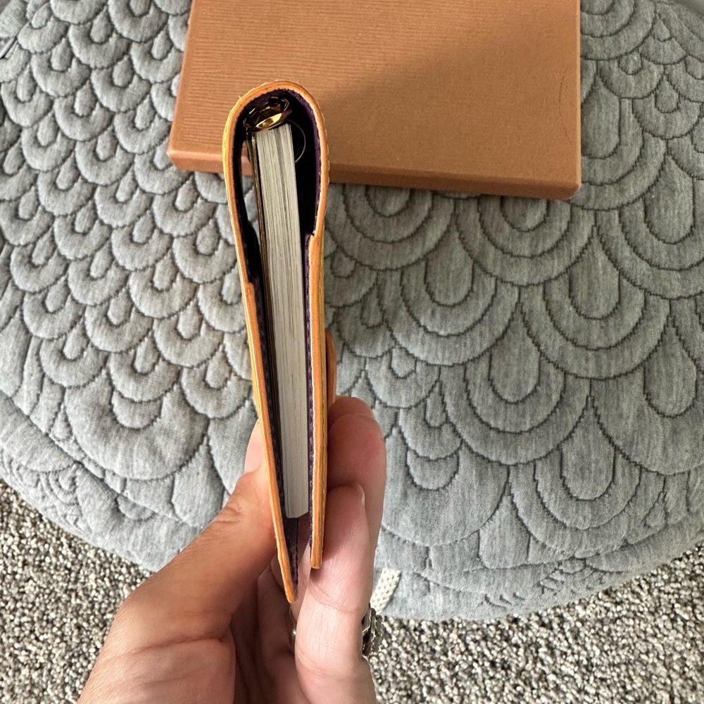 GUC💛Louis Vuitton Agenda Epi Leather Yellow Planner/Wallet - Picture 7 of 11